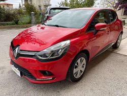 Bordeaux Usata 2018 Renault Clio IV Life Tre volumi | 10.500 € (Buon prezzo)