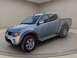 Grigio Usata 2007 Mitsubishi L200 Invite Pick-up | 15.590 € (Buon prezzo)