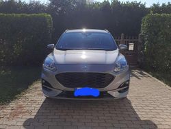 Argento Usata 2023 Ford Kuga ST-Line SUV | 26.000 € (Cara)