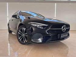 Nero Usata 2023 Mercedes A200 Tre volumi | 27.800 € (Buon prezzo)