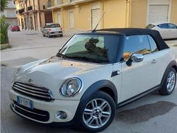 Bianco Usata 2012 Mini Cooper Cabriolet Cabrio | 12.000 € (Molto cara)