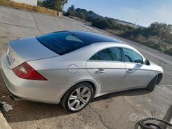 Grigio Usata 2006 Mercedes CLS320 Tre volumi | 5500 € (Ottimo prezzo)
