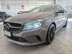 Grigio Usata 2017 Mercedes A180 Premium Tre volumi | 16.000 € (Buon prezzo)