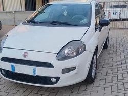 Usata 2011 Fiat Grande Punto Due volumi | 1500 € (Super prezzo)