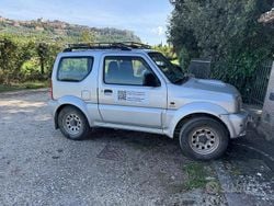 Usata 2005 Suzuki Jimny SUV | 6900 € (Buon prezzo)