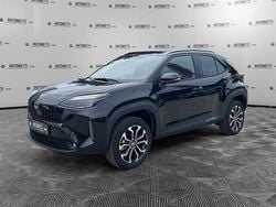 Nero Nuova 2024 Toyota Yaris Trend SUV | 27.500 € (Cara)