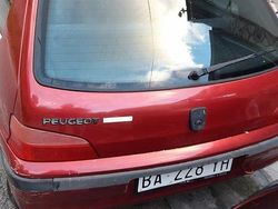 Usata 1997 Peugeot 106 Due volumi | 2000 €