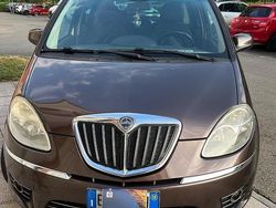Marrone Usata 2010 Lancia Musa Monovolume | 3100 € (Ottimo prezzo)