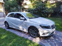 Bianco Usata 2015 Mercedes A180 Executive Tre volumi | 10.500 € (Buon prezzo)