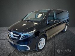 Usata 2024 Mercedes V300 Premium Monovolume | 70.000 € (Cara)