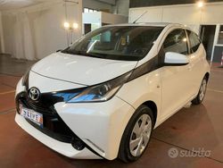 Bianco Usata 2018 Toyota Aygo Cool Due volumi | 9000 € (Buon prezzo)