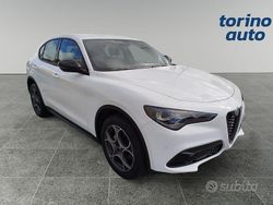 Bianco Usata 2023 Alfa Romeo Stelvio Sprint SUV | 38.790 € (Buon prezzo)