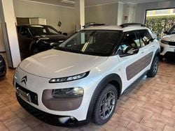 Bianco Usata 2015 Citroën C4 Cactus Shine Due volumi | 6900 € (Buon prezzo)