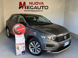 Grigio Usata 2020 VW T-Roc Style SUV | 16.990 € (Buon prezzo)