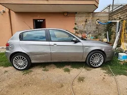 Usata 2008 Alfa Romeo 147 Due volumi | 999 €