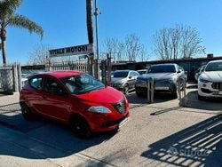 Rosso Usata 2015 Lancia Ypsilon Due volumi | 5300 € (Ottimo prezzo)