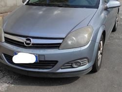 Grigio Usata 2007 Opel Astra Tre volumi | 2500 € (Cara)