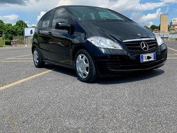 Nero Usata 2009 Mercedes A160 Tre volumi | 3500 € (Ottimo prezzo)