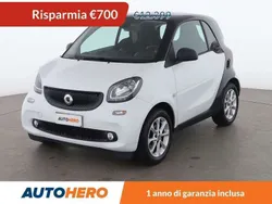 Bianco Usata 2018 Smart ForTwo Coupé Passion Due volumi | 11.699 € (Ottimo prezzo)