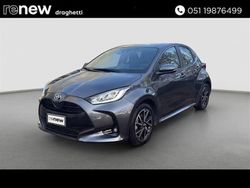Grigio scuro Usata 2022 Toyota Yaris Hybrid Trend Tre volumi | 17.900 € (Ottimo prezzo)