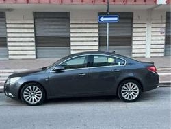 Usata 2010 Opel Insignia Cosmo Tre volumi | 4800 € (Buon prezzo)