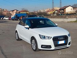 Bianco Usata 2015 Audi A1 Sportback Ambiente Due volumi | 11.000 € (Buon prezzo)