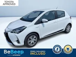 Bianco pastello Usata 2019 Toyota Yaris Hybrid Active Tre volumi | 15.000 € (Buon prezzo)