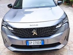 Grigio Usata 2023 Peugeot 3008 Tre volumi | 24.000 €