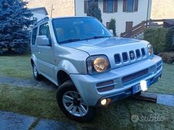 Usata 2010 Suzuki Jimny SUV | 11.900 € (Buon prezzo)