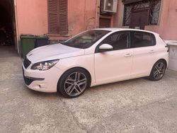 Bianco Usata 2014 Peugeot 308 Active Tre volumi | 7900 € (Buon prezzo)
