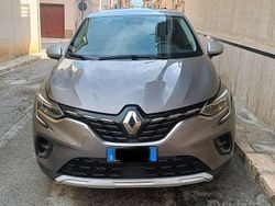 Usata 2022 Renault Captur Techno SUV | 18.000 € (Buon prezzo)