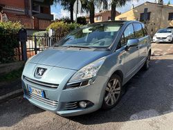 Grigio Usata 2010 Peugeot 5008 Tre volumi | 3000 €