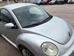Grigio Usata 2006 VW Beetle Tre volumi | 5000 € (Buon prezzo)