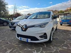 Bianco Usata 2021 Renault Zoe Business Due volumi | 10.890 € (Ottimo prezzo)