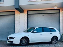 Usata 2011 Alfa Romeo 159 Station wagon | 3500 € (Buon prezzo)