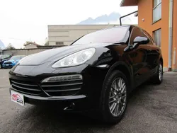 Jet black metallic Usata 2012 Porsche Cayenne SUV | 23.999 € (Ottimo prezzo)
