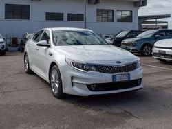 Bianco Usata 2017 Kia Optima Tre volumi | 9900 € (Ottimo prezzo)