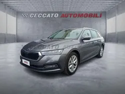 Grigio Usata 2023 Skoda Octavia Style Station wagon | 22.895 € (Ottimo prezzo)
