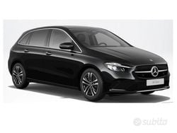 Nero Nuova 2025 Mercedes B180 Edition Monovolume | 33.900 €