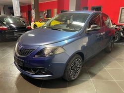 Blu/azzurro Usata 2022 Lancia Ypsilon Gold Due volumi | 11.300 € (Buon prezzo)