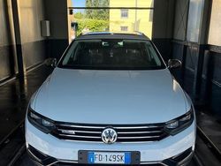 Bianco Usata 2016 VW Passat Station wagon | 15.000 € (Buon prezzo)