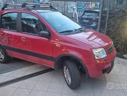 Rosso Usata 2007 Fiat Panda 4x4 Due volumi | 6900 € (Buon prezzo)