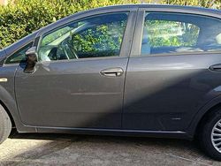 Usata 2007 Fiat Grande Punto Dynamic Due volumi | 2400 € (Ottimo prezzo)