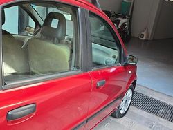 Rosso Usata 2007 Fiat Punto Tre volumi | 3000 €