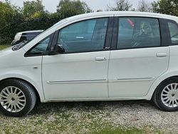 Bianco Usata 2011 Lancia Musa Monovolume | 3000 € (Buon prezzo)