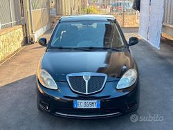 Nero Usata 2010 Lancia Ypsilon Due volumi | 1250 €