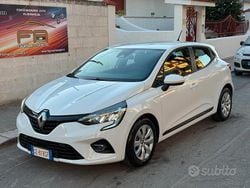 Bianco Usata 2021 Renault Clio V Tre volumi | 11.499 € (Buon prezzo)