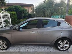 Usata 2011 Alfa Romeo Giulietta Distinctive Due volumi | 5200 € (Super prezzo)