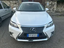 Usata 2018 Lexus CT200h Executive Line Tre volumi | 23.500 € (Molto cara)