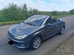 Grigio Usata 2006 Peugeot 206 CC Cabrio | 3300 € (Molto cara)